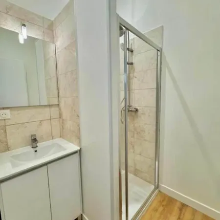 Lumiere Apartment *