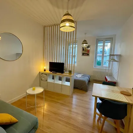 Lumiere Apartment